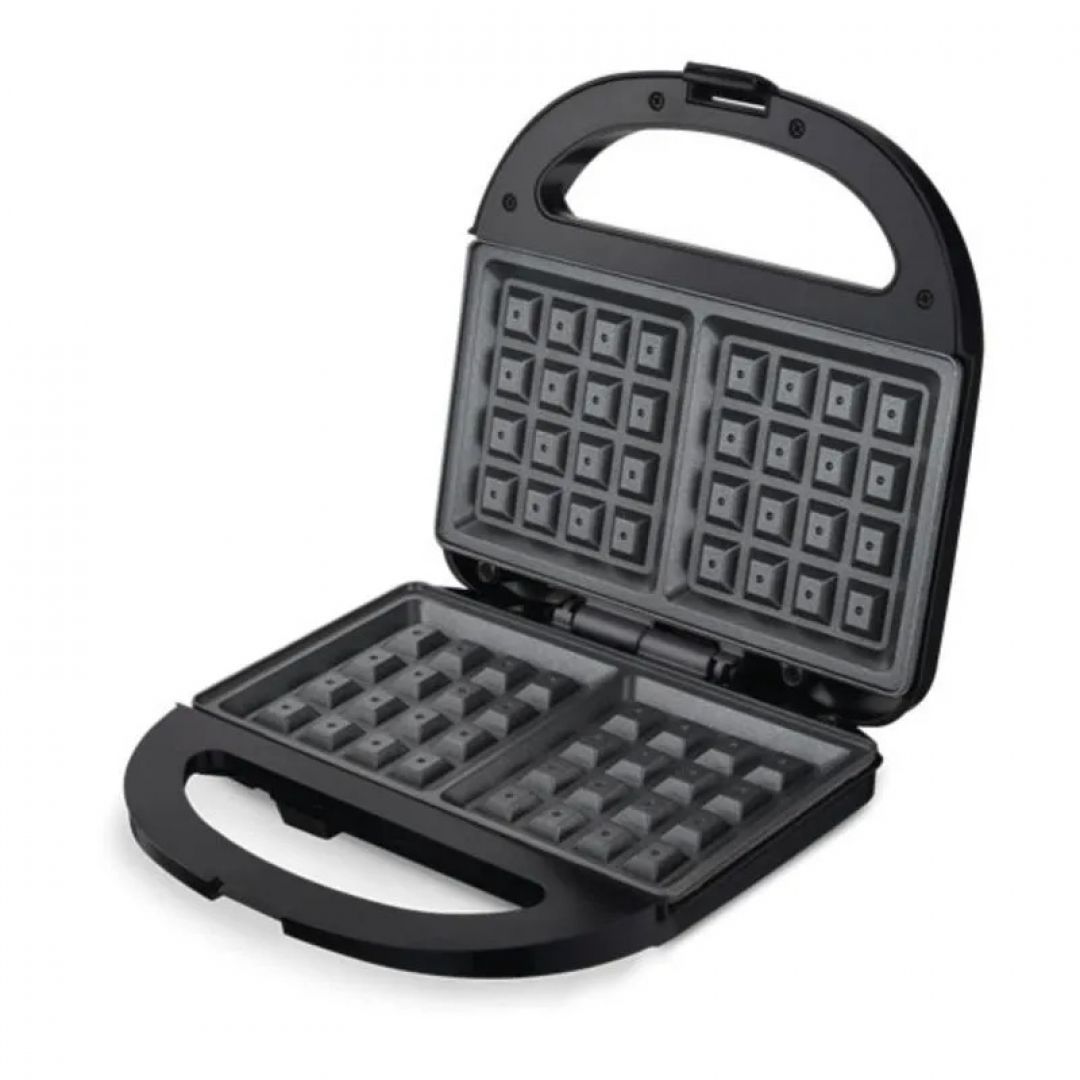 wafflera-liliana-aaw631-crunchywaf-989